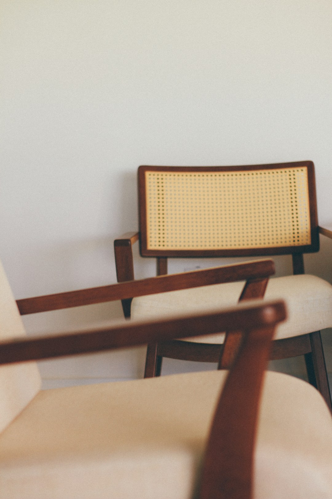 Oak Minimalist Chair